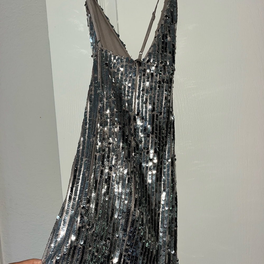 Forever 21 Shimmering Silver Sequin Top